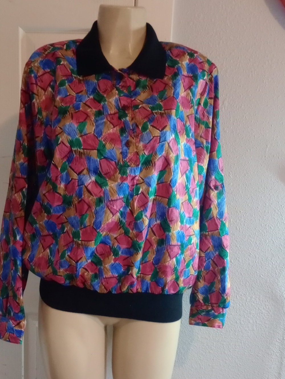 Woman NotationColorblock Abstract Print Long-Sleeve Polo Sweatshirt - Black Trim